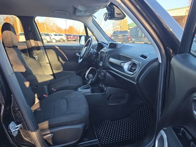 2019 Jeep Renegade in Marysville, OH 43040 - 18127802 95