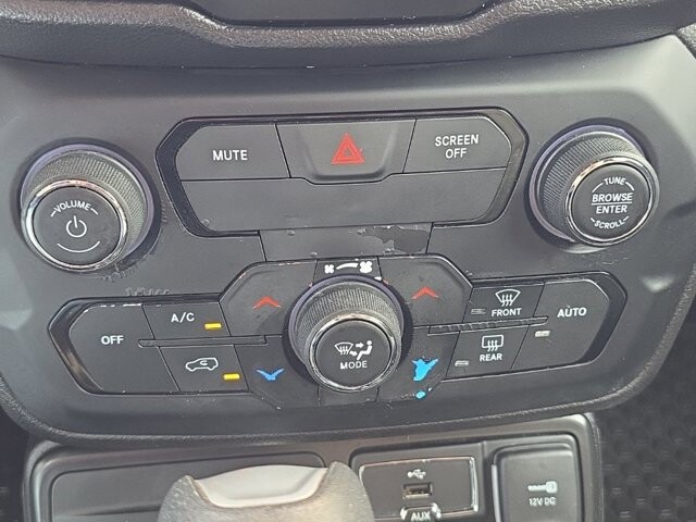 2019 Jeep Renegade in Marysville, OH 43040 - 18127802 27