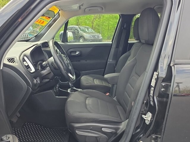 2019 Jeep Renegade in Marysville, OH 43040 - 18127802 16