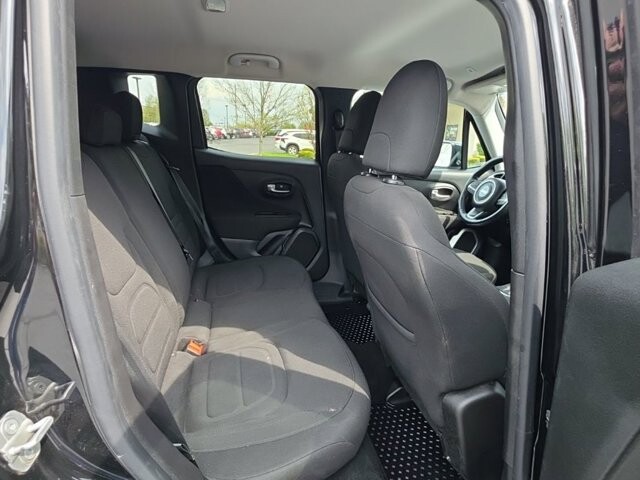 2019 Jeep Renegade in Marysville, OH 43040 - 18127802 39