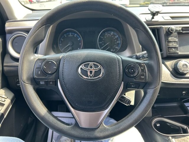 2017 Toyota RAV4 in Marysville, OH 43040 - 18127803 17