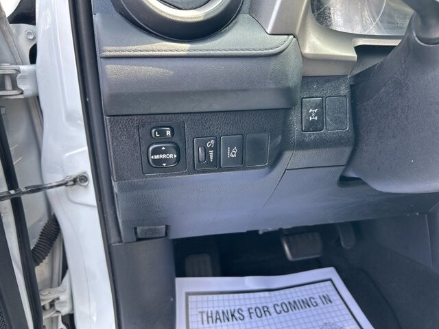 2017 Toyota RAV4 in Marysville, OH 43040 - 18127803 15