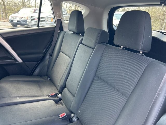 2017 Toyota RAV4 in Marysville, OH 43040 - 18127803 26