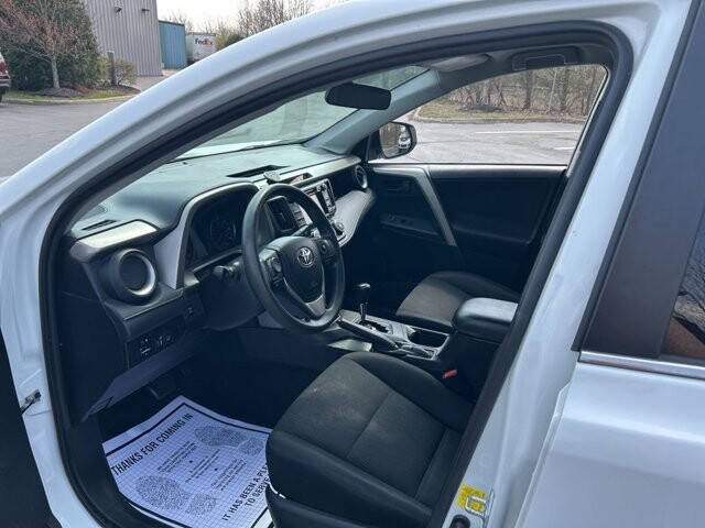 2017 Toyota RAV4 in Marysville, OH 43040 - 18127803 13