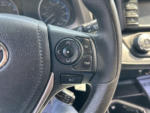 2017 Toyota RAV4 in Marysville, OH 43040 - 18127803 18