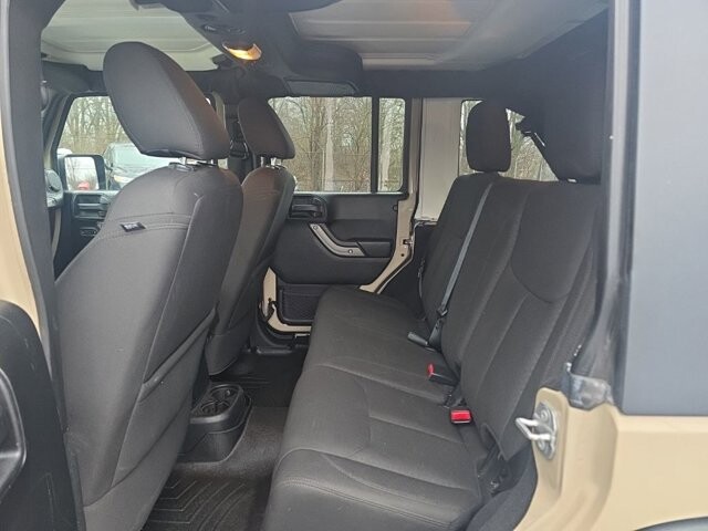 2016 Jeep Wrangler in Marysville, OH 43040 - 18127804 30