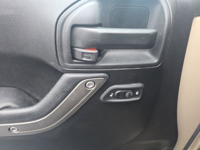 2016 Jeep Wrangler in Marysville, OH 43040 - 18127804 14