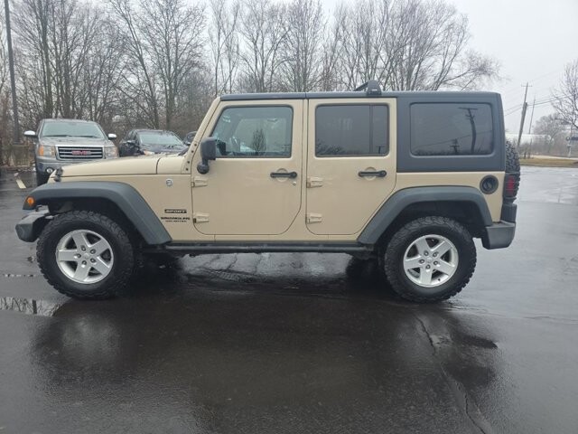 2016 Jeep Wrangler in Marysville, OH 43040 - 18127804 4