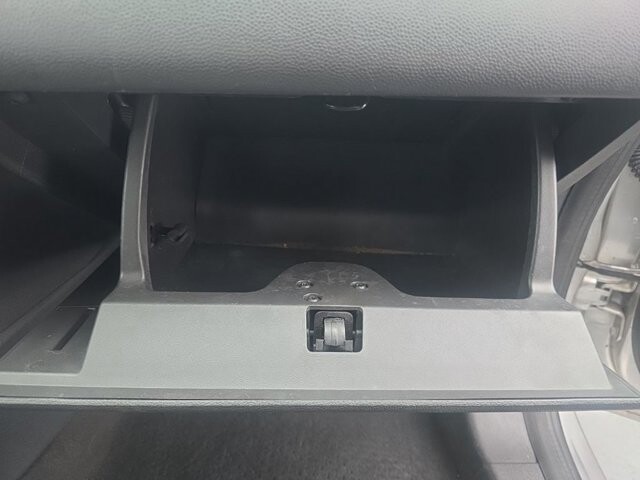 2013 Ford Fiesta in Marysville, OH 43040 - 18127806 37