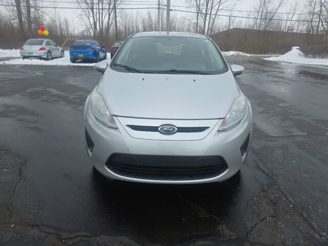 2013 Ford Fiesta in Marysville, OH 43040 - 18127806 2