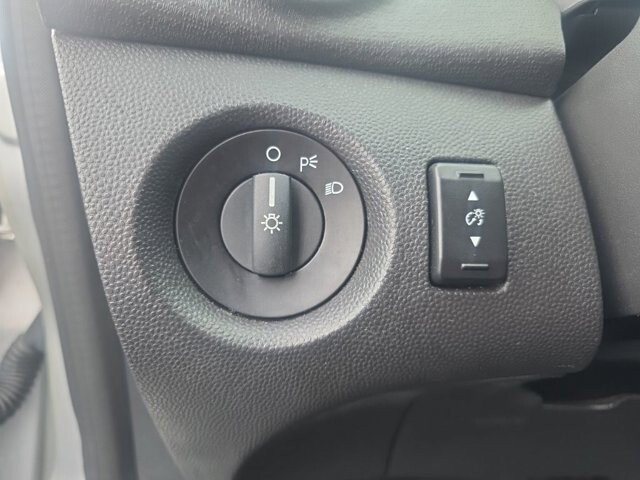 2013 Ford Fiesta in Marysville, OH 43040 - 18127806 16