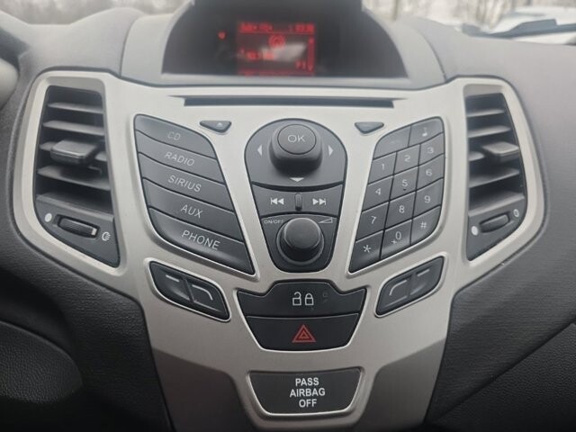 2013 Ford Fiesta in Marysville, OH 43040 - 18127806 21