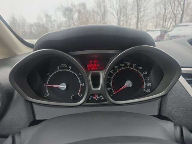 2013 Ford Fiesta in Marysville, OH 43040 - 18127806 17