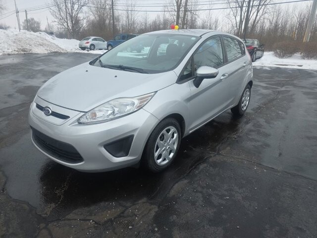 2013 Ford Fiesta in Marysville, OH 43040 - 18127806 3
