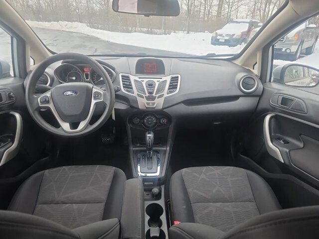 2013 Ford Fiesta in Marysville, OH 43040 - 18127806 27