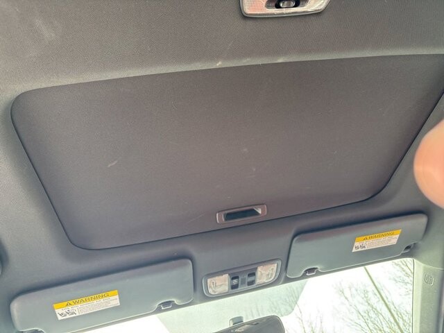 2015 Honda Civic in Marysville, OH 43040 - 18127808 23