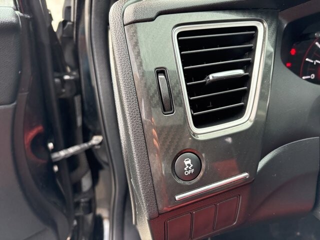 2015 Honda Civic in Marysville, OH 43040 - 18127808 15