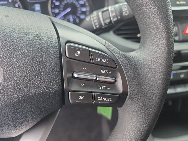 2020 Hyundai Elantra in Marysville, OH 43040 - 18127809 19