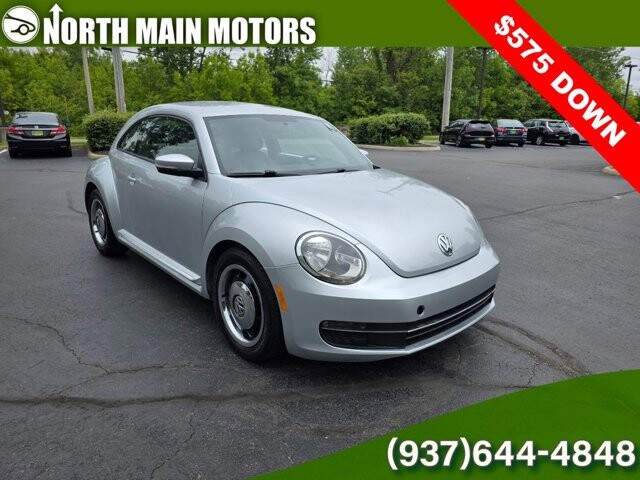 2013 Volkswagen Beetle in Marysville, OH 43040 - 18127810 37