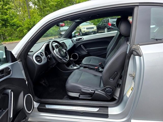 2013 Volkswagen Beetle in Marysville, OH 43040 - 18127810 13