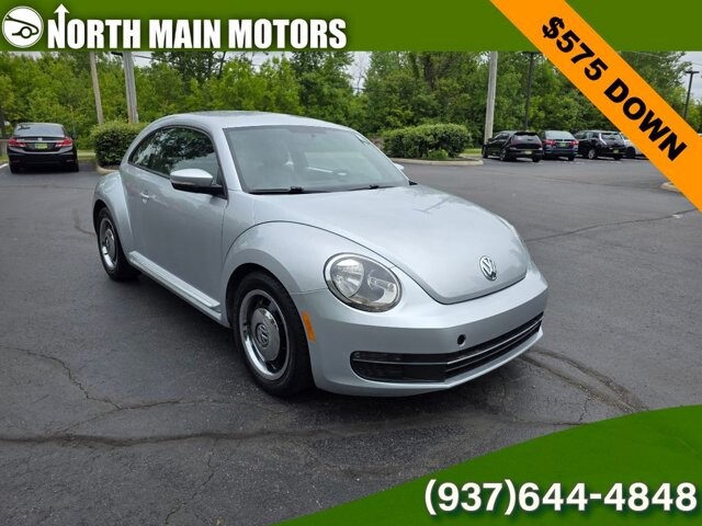 2013 Volkswagen Beetle in Marysville, OH 43040 - 18127810