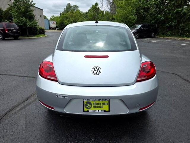 2013 Volkswagen Beetle in Marysville, OH 43040 - 18127810 6