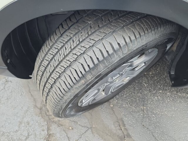 2017 Honda CR-V in Marysville, OH 43040 - 18127812 11