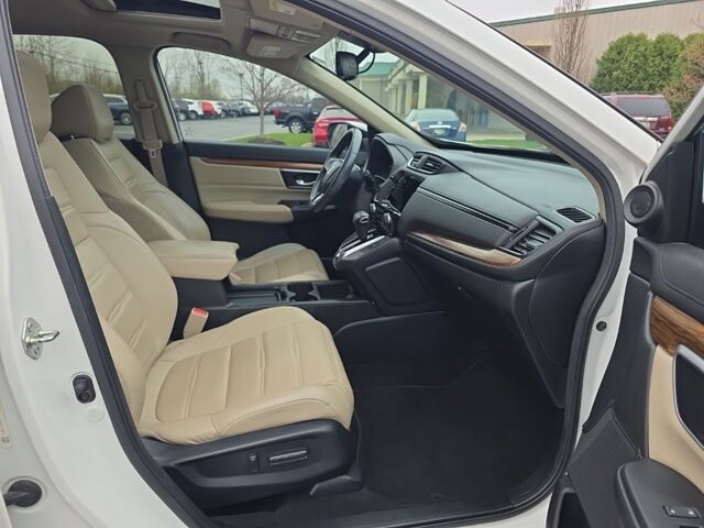 2017 Honda CR-V in Marysville, OH 43040 - 18127812 40