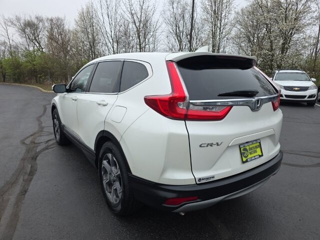 2017 Honda CR-V in Marysville, OH 43040 - 18127812 5