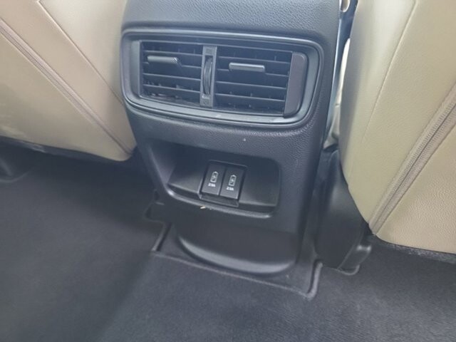 2017 Honda CR-V in Marysville, OH 43040 - 18127812 37