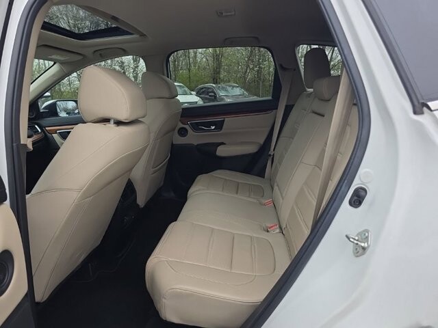 2017 Honda CR-V in Marysville, OH 43040 - 18127812 30