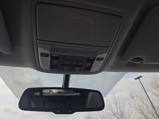 2017 Acura RDX in Marysville, OH 43040 - 18127814 23