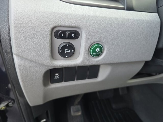 2016 Honda Pilot in Marysville, OH 43040 - 18127816 19