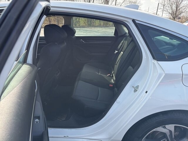 2018 Honda Accord in Marysville, OH 43040 - 18127819 35