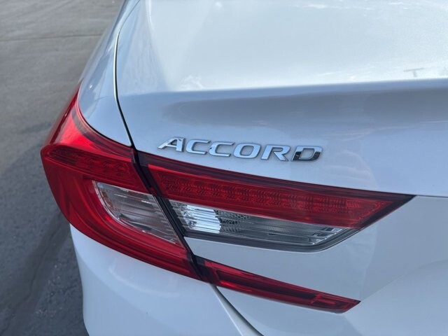 2018 Honda Accord in Marysville, OH 43040 - 18127819 7