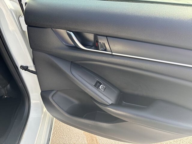 2018 Honda Accord in Marysville, OH 43040 - 18127819 38