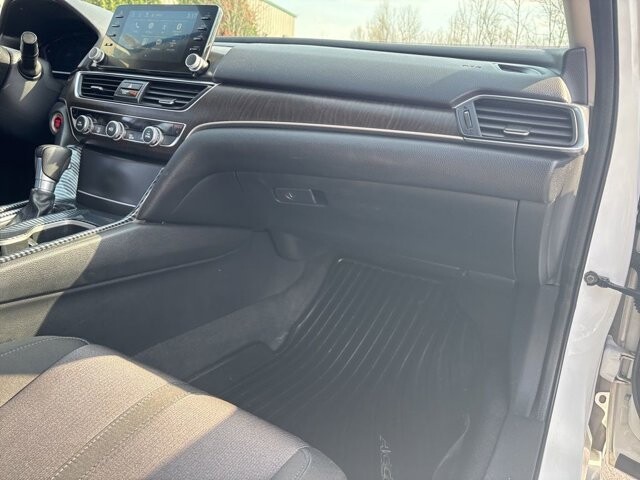 2018 Honda Accord in Marysville, OH 43040 - 18127819 45