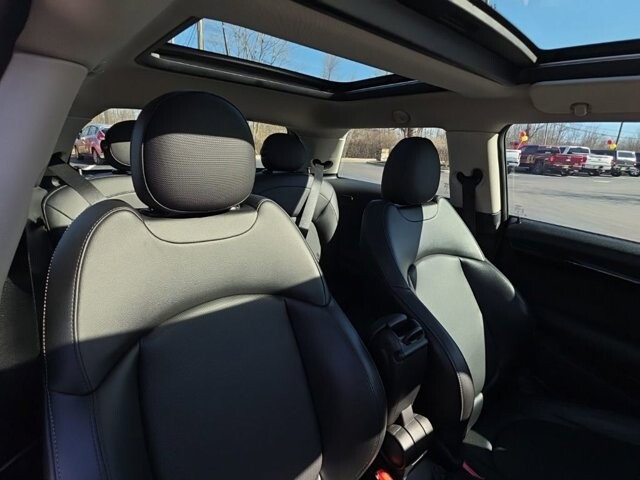 2016 MINI Cooper in Marysville, OH 43040 - 18127820 37