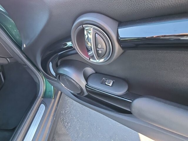 2016 MINI Cooper in Marysville, OH 43040 - 18127820 35
