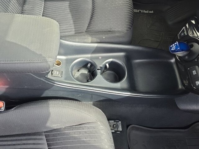 2017 Toyota Prius in Marysville, OH 43040 - 18127821 41