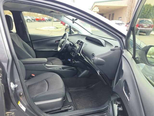 2017 Toyota Prius in Marysville, OH 43040 - 18127821 37