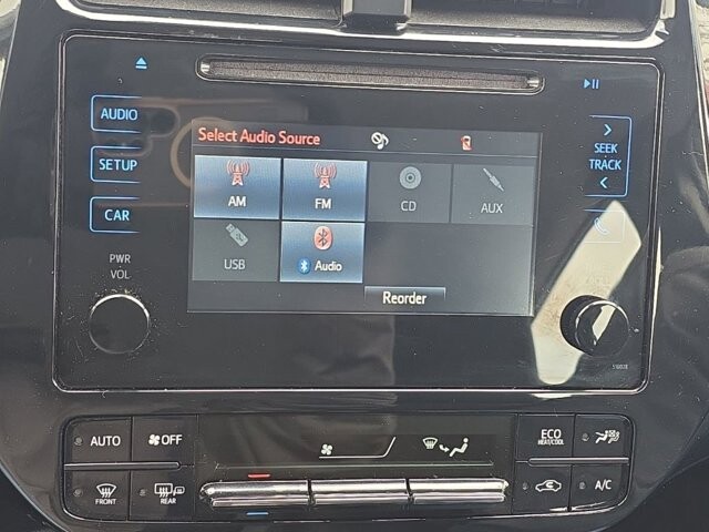 2017 Toyota Prius in Marysville, OH 43040 - 18127821 23