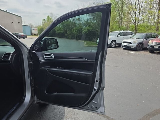 2019 Jeep Grand Cherokee in Marysville, OH 43040 - 18127823 45