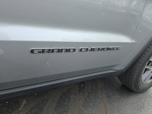 2019 Jeep Grand Cherokee in Marysville, OH 43040 - 18127823 9