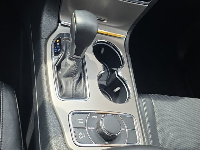 2019 Jeep Grand Cherokee in Marysville, OH 43040 - 18127823 32