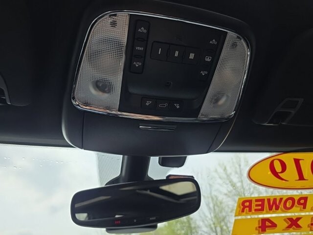 2019 Jeep Grand Cherokee in Marysville, OH 43040 - 18127823 24