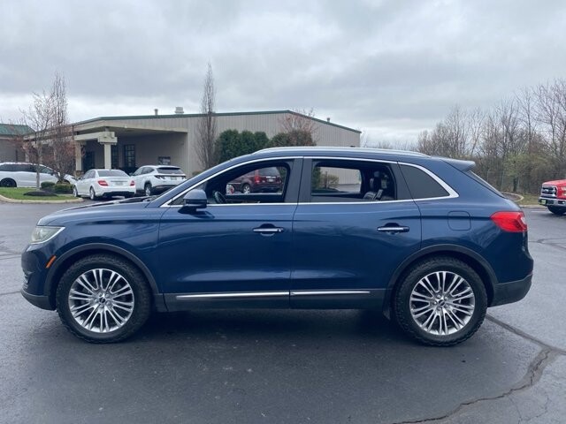 2017 Lincoln MKX in Marysville, OH 43040 - 18127824 4