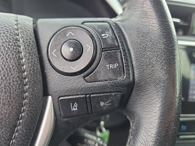 2019 Toyota Corolla in Marysville, OH 43040 - 18127828 20