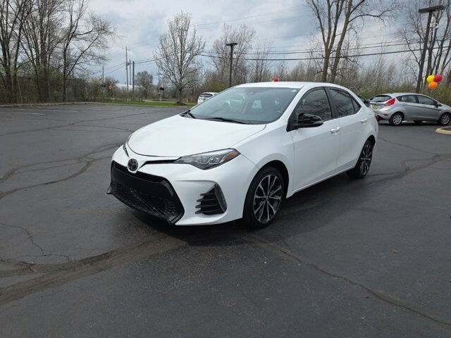 2019 Toyota Corolla in Marysville, OH 43040 - 18127828 3