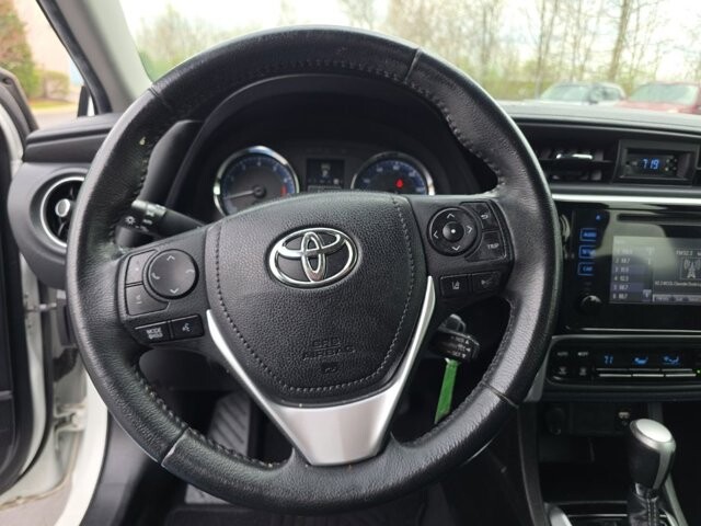 2019 Toyota Corolla in Marysville, OH 43040 - 18127828 18